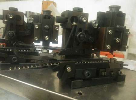 剝皮打端機模具 剝皮打端機模具